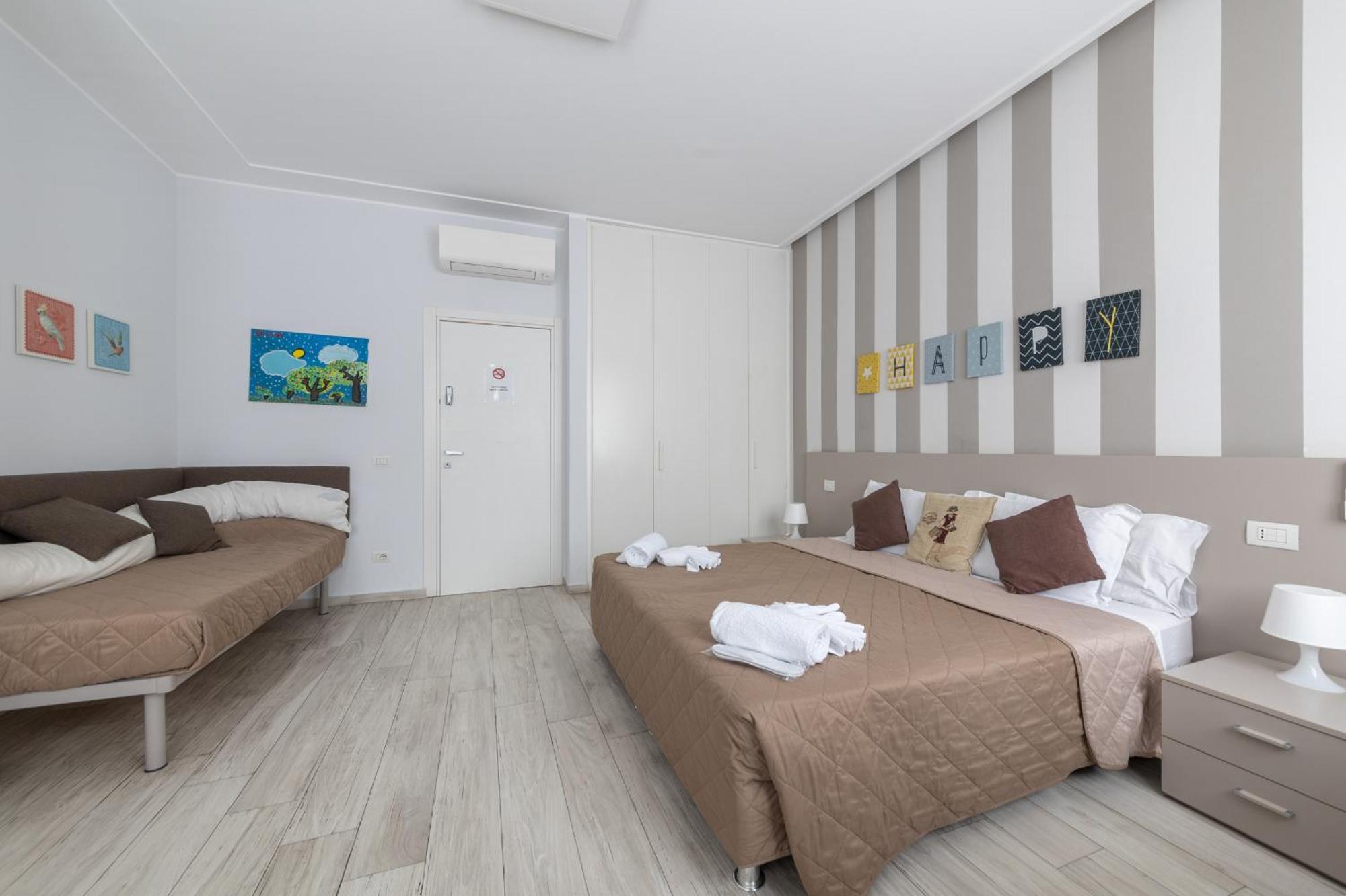 Chezromyk The Kosher B&B Milan Exterior photo